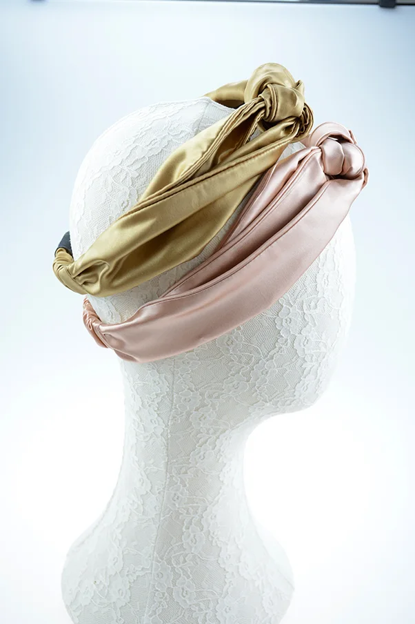 Bandeau plissé en soie