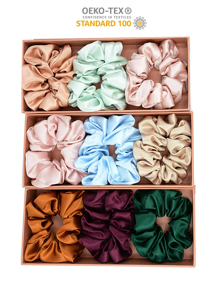Coordinated silk accessory gift boxes