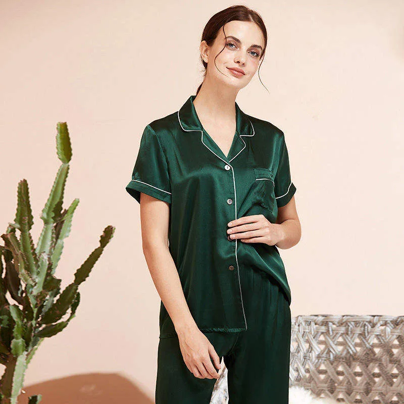 Short sleep sets custom silk pajama development