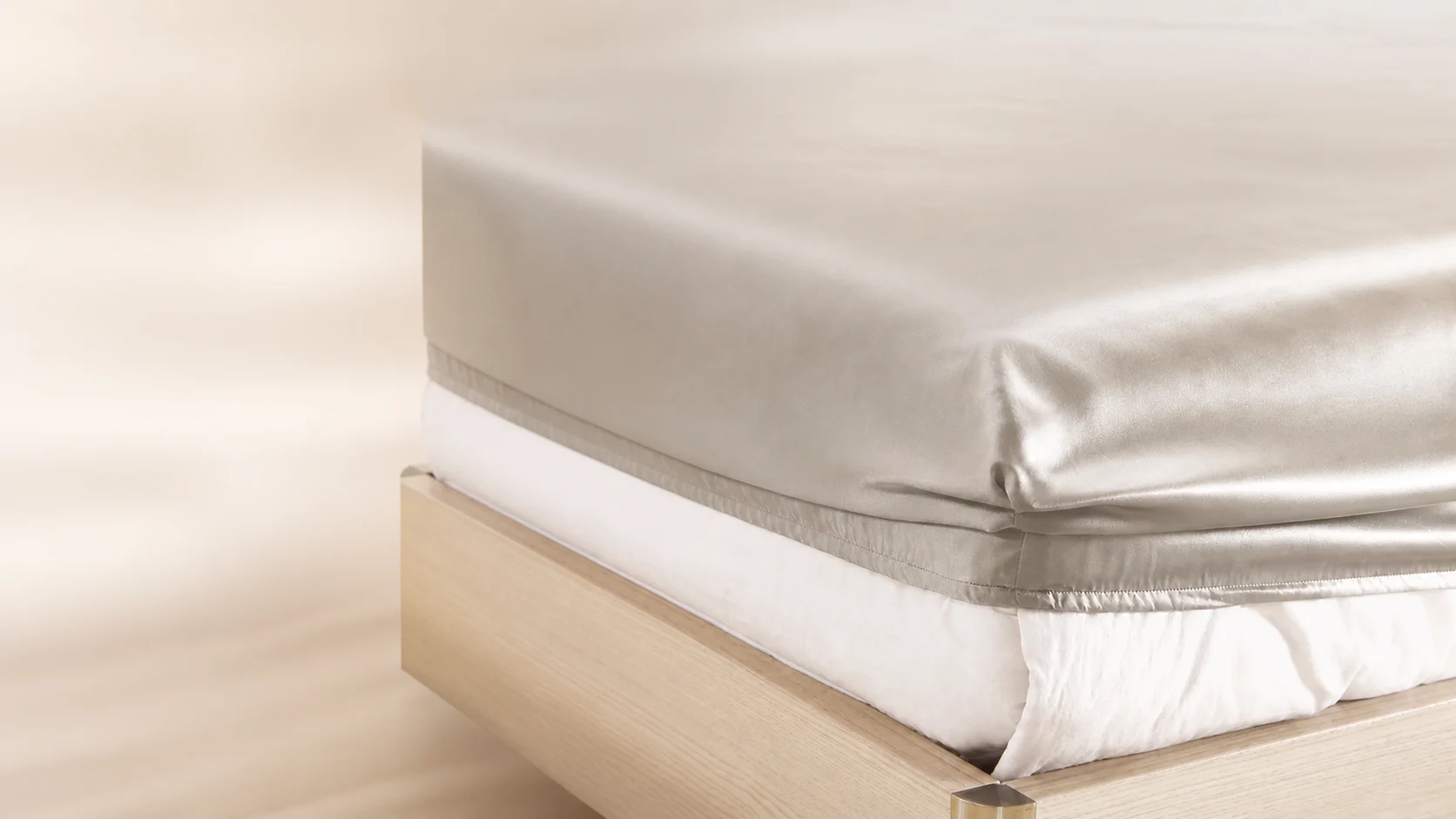 Custom Silk Fitted Sheets